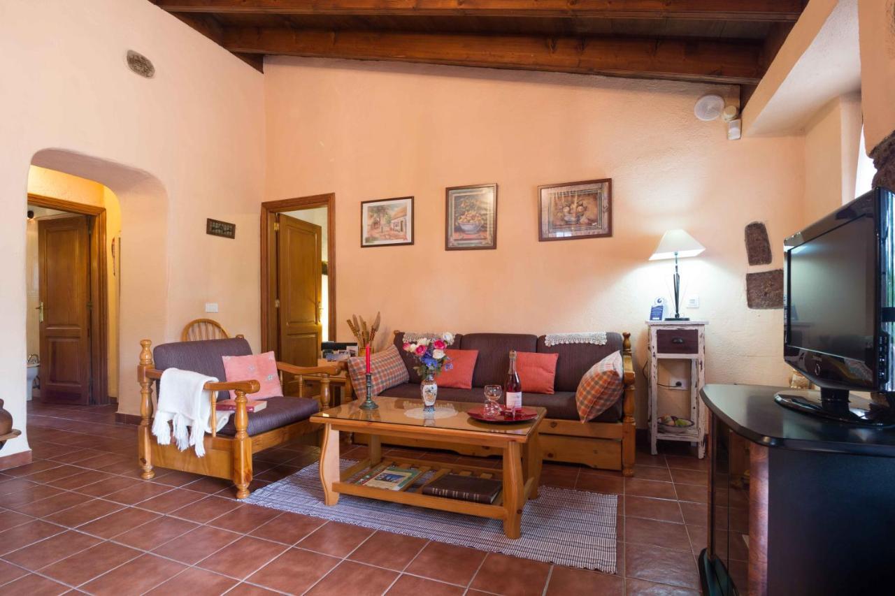 Finca El Picacho Apartments In The Countryside 2 Km From The Beach 테예나 외부 사진